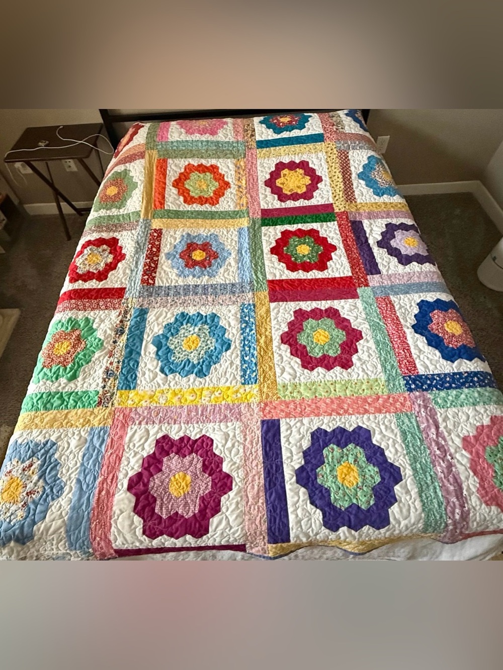 Vintage Grandmother’s Flower Garden Quilt